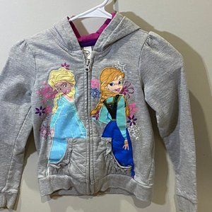 Adorable Disney Frozen hooded sweatshirt wwith Elsa and Anna size 7/8
